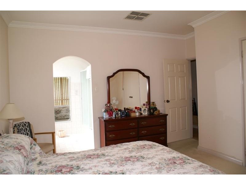 369 Orrong Rd, Kewdale WA 6105