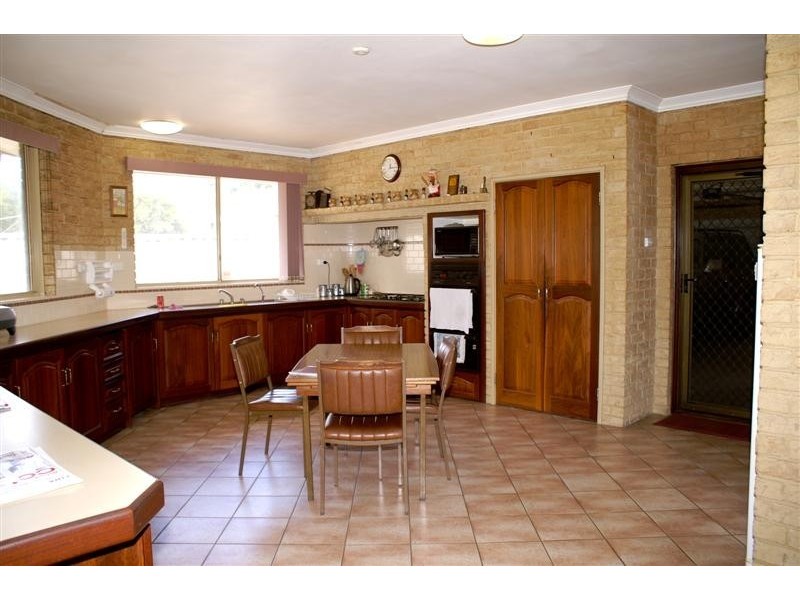 369 Orrong Rd, Kewdale WA 6105