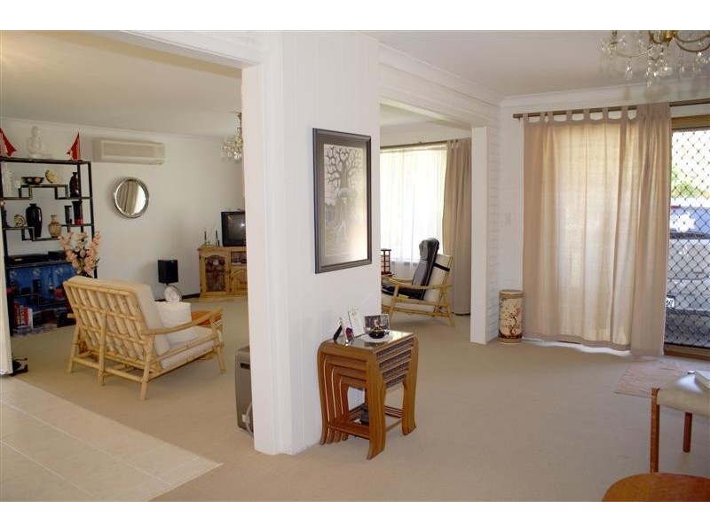 7 Astral Ave, Carlisle WA 6101