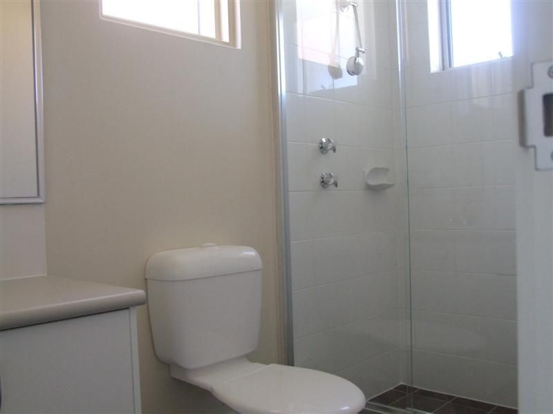 12/11 Hazlett Way, Canning Vale WA 6155