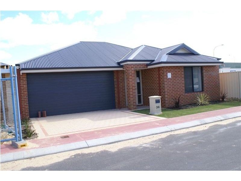 36/11 Hazlett Way, Canning Vale WA 6155