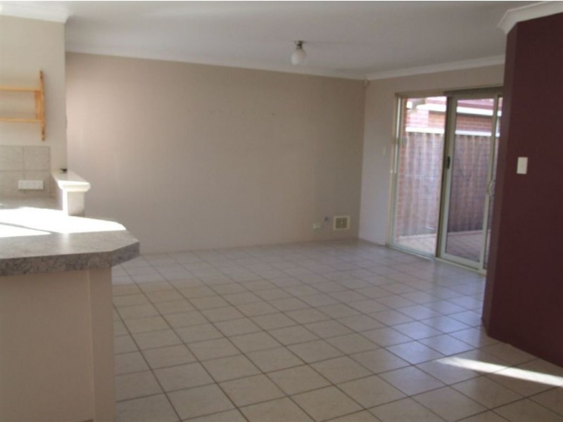 82 Upton Street, St James WA 6102