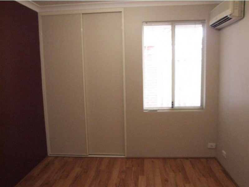 82 Upton Street, St James WA 6102