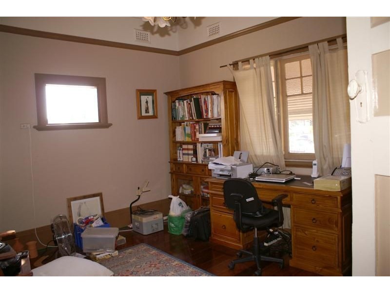 64 Kent St, East Victoria Park WA 6101