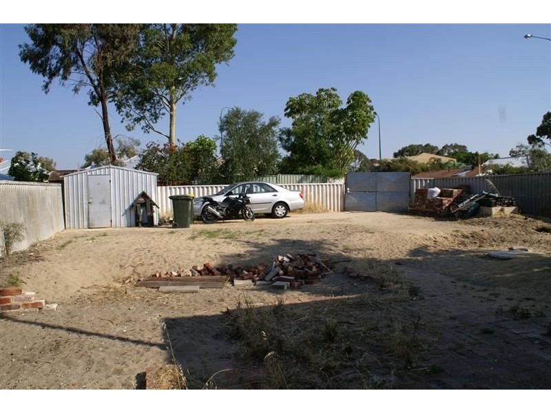 64 Kent St, East Victoria Park WA 6101