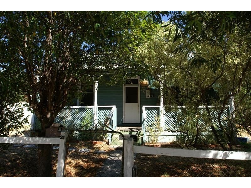 21 Kent St, Victoria Park WA 6100