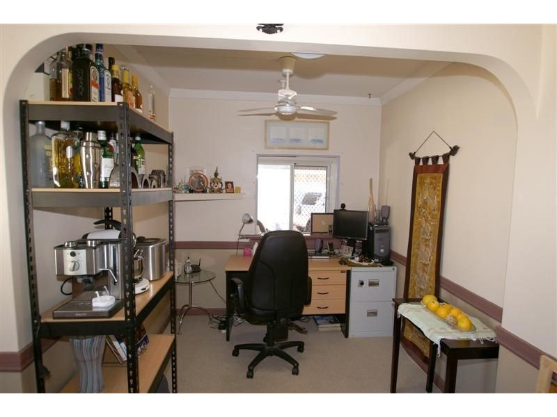 255a Berwick St, Victoria Park WA 6100