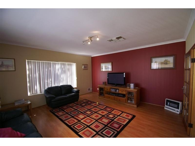 20a Bishopsgate St, Lathlain WA 6100