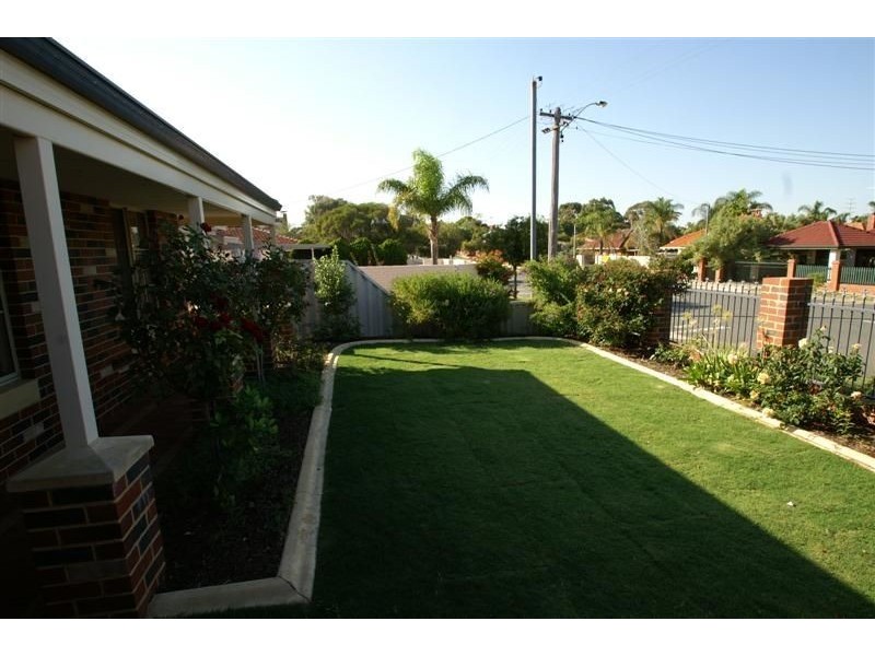 20a Bishopsgate St, Lathlain WA 6100