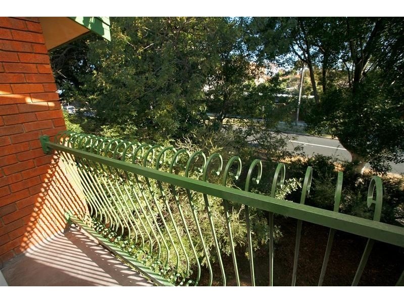 16/46 King George Street, Victoria Park WA 6100