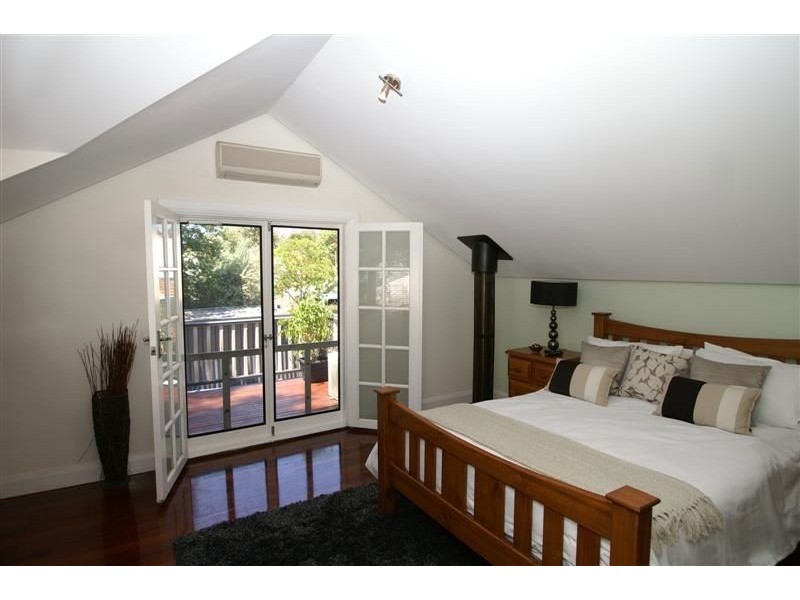 18 Hampshire Street, East Victoria Park WA 6101