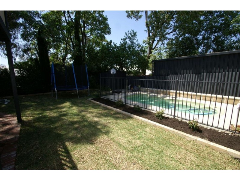 18 Hampshire Street, East Victoria Park WA 6101