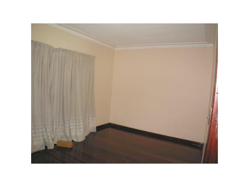 45 Boundary Road, St James WA 6102