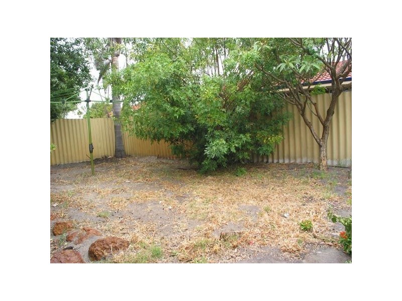 45 Boundary Road, St James WA 6102