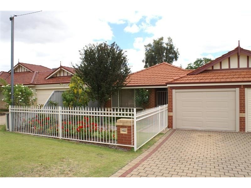 78 Upton Street, St James WA 6102