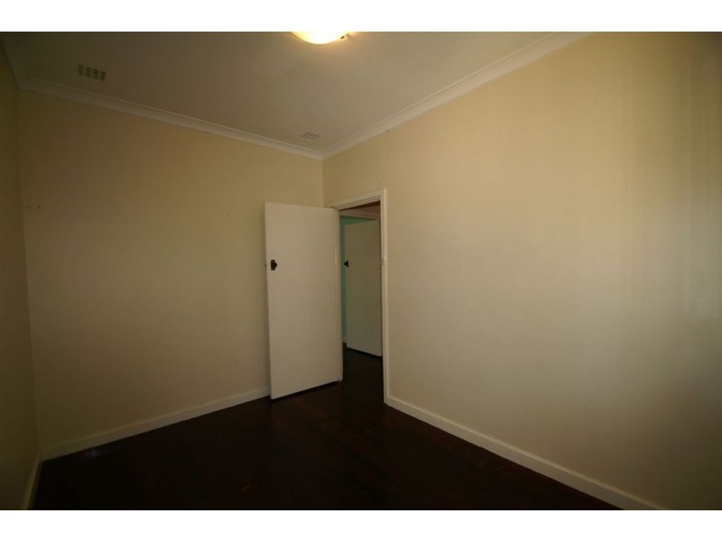 1 Bowkett Street, Redcliffe WA 6104