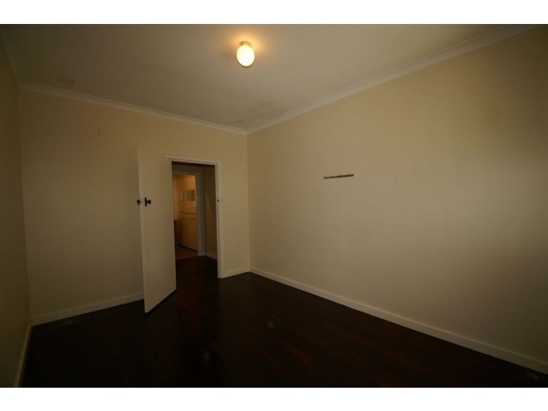 1 Bowkett Street, Redcliffe WA 6104
