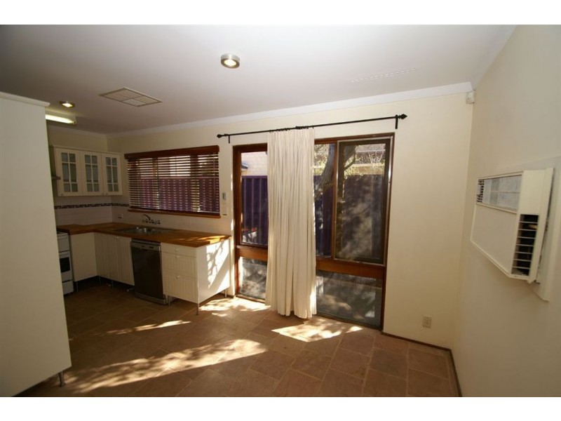 1/55 Lockhart Street, Como WA 6152