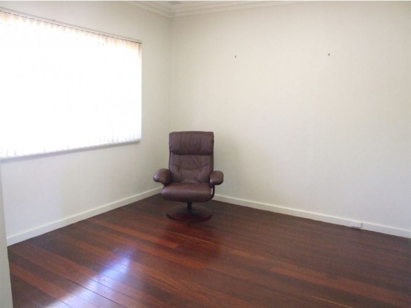 195 Bishopsgate Street, Carlisle WA 6101