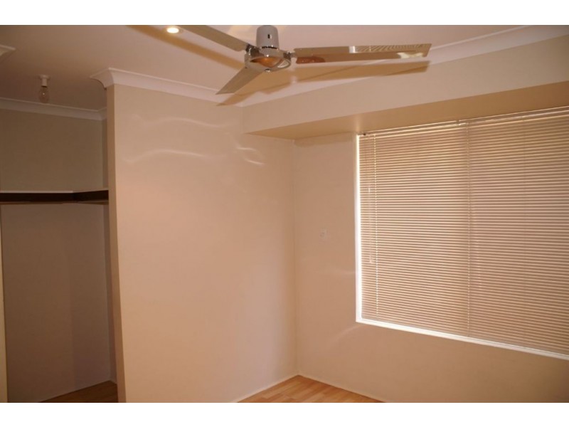 15 Taree Street, St James WA 6102