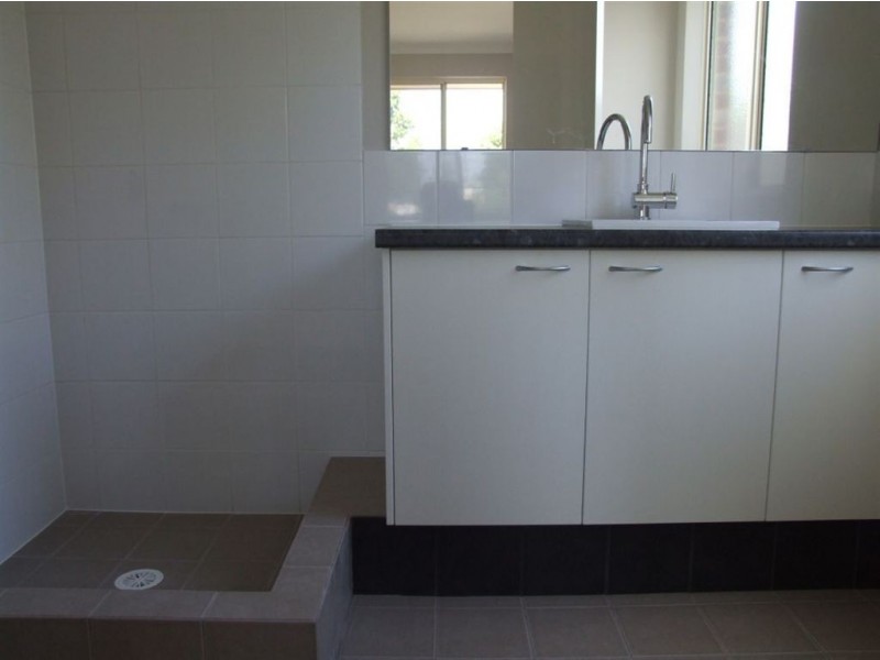 42 Ellesmere Road, Lynwood WA 6147