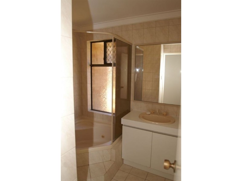 2/16 Jupiter Street, Carlisle WA 6101