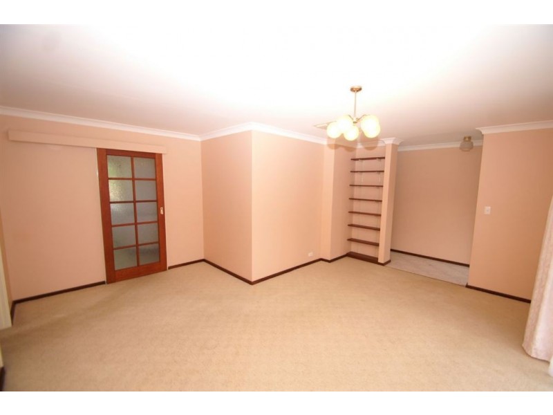 24 Basildon Way, Parkwood WA 6147