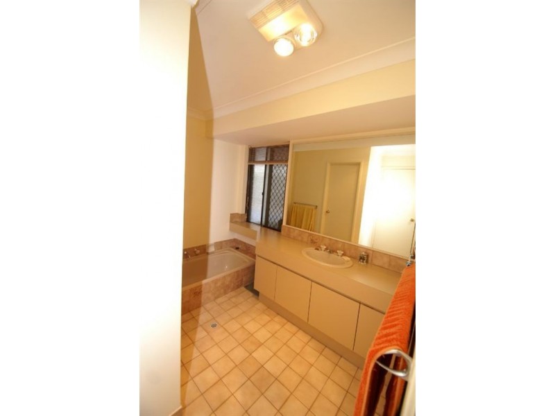 24 Basildon Way, Parkwood WA 6147