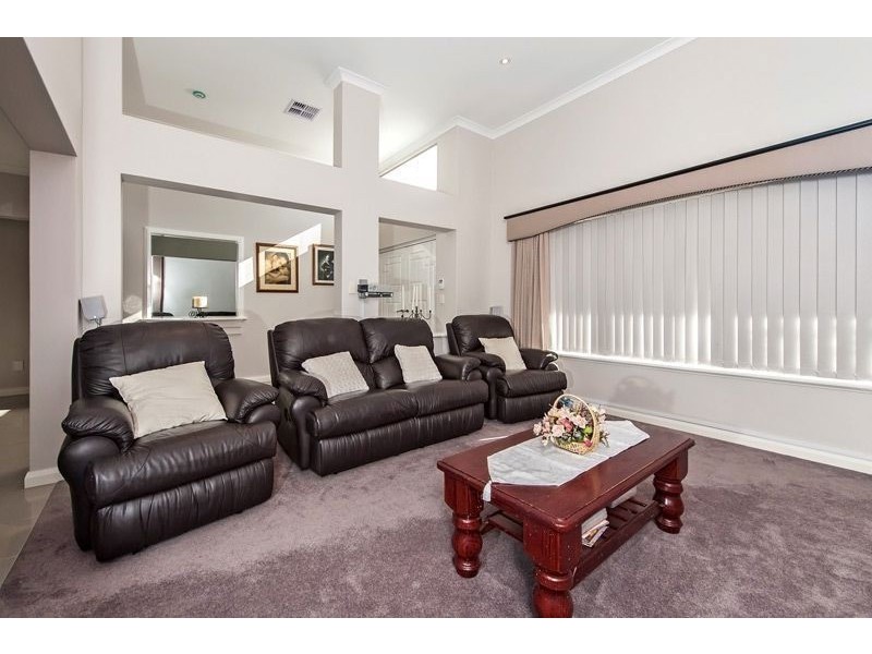 9 Monaco Place, Dianella WA 6059