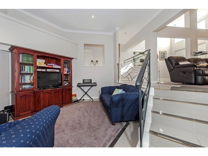 9 Monaco Place, Dianella WA 6059