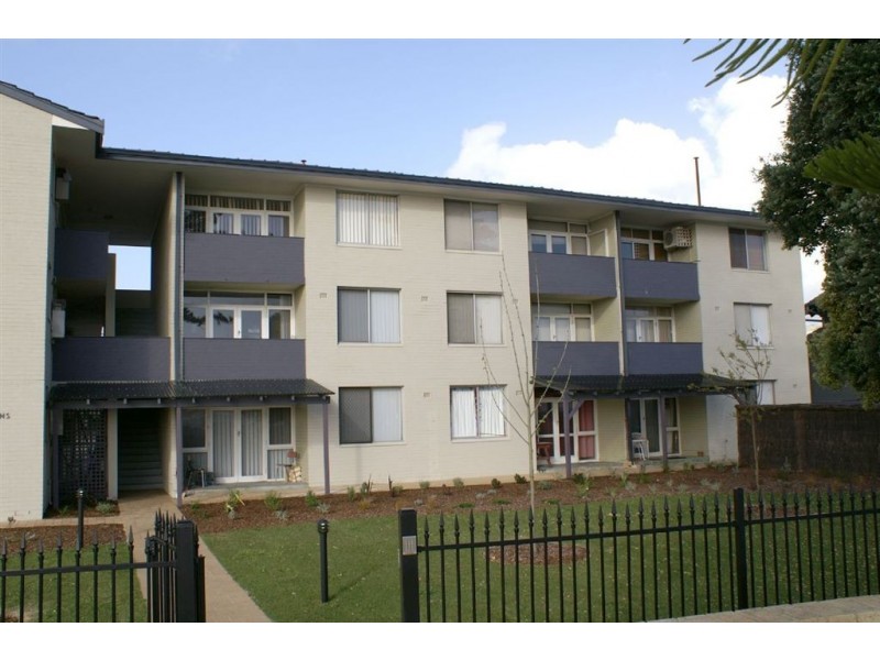 16/54 Melville Pde, South Perth WA 6151