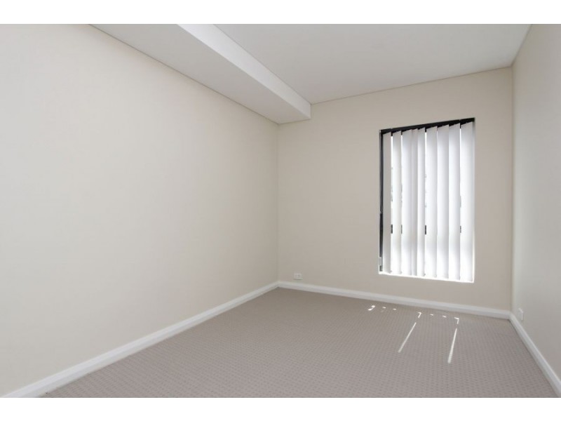 3/105 Melville Parade, Como WA 6152