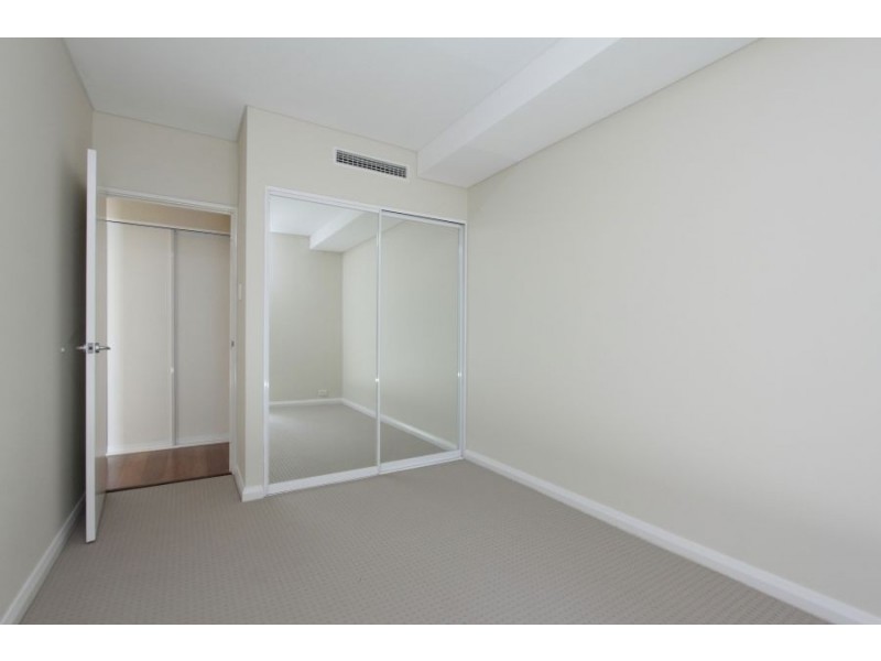 3/105 Melville Parade, Como WA 6152