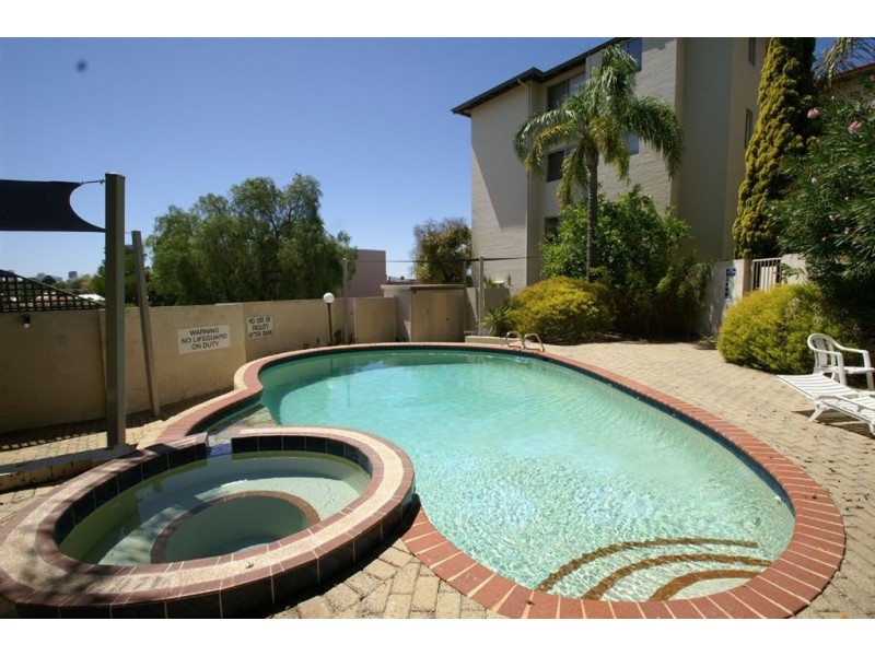 19K/45 King George Street, Victoria Park WA 6100