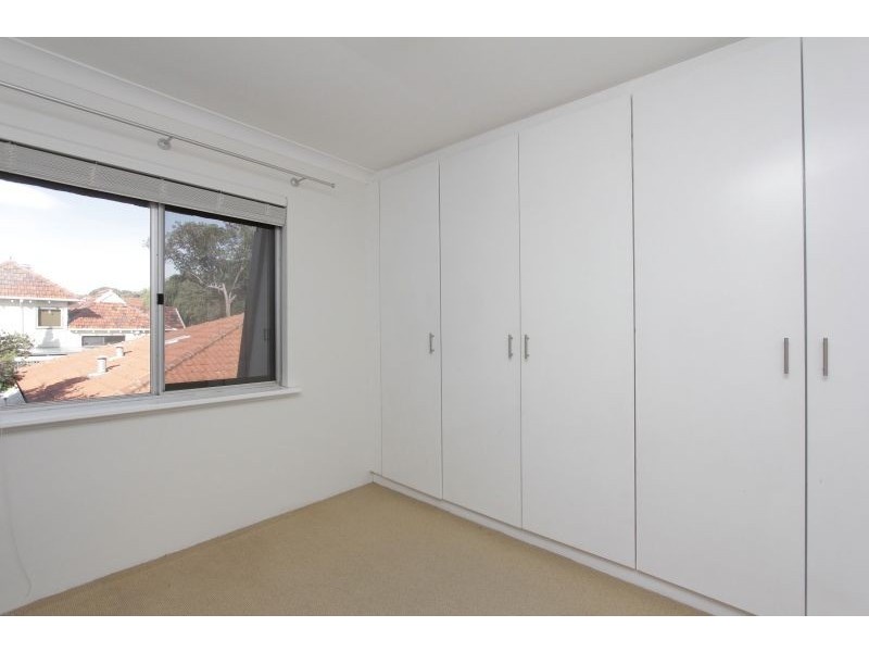 17/10 Gardner Street, Como WA 6152