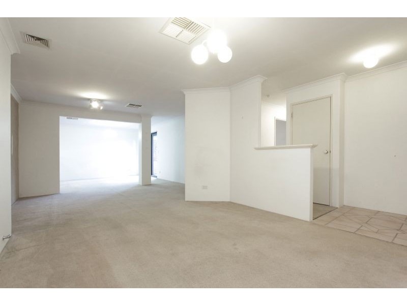 1/49 McMillan Street, Victoria Park WA 6100