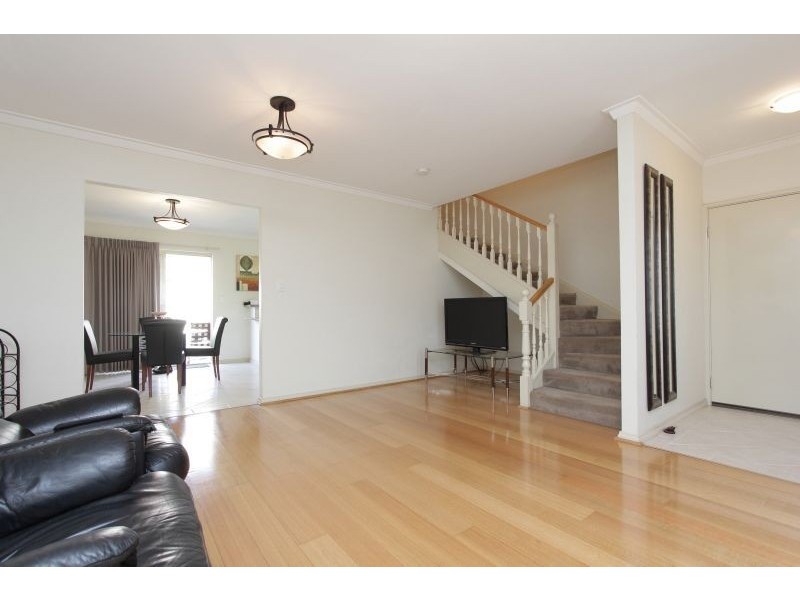 32 Axon Avenue, Victoria Park WA 6100