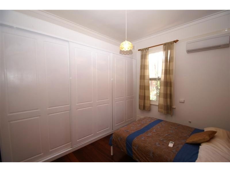 71 Kitchener Avenue, Victoria Park WA 6100