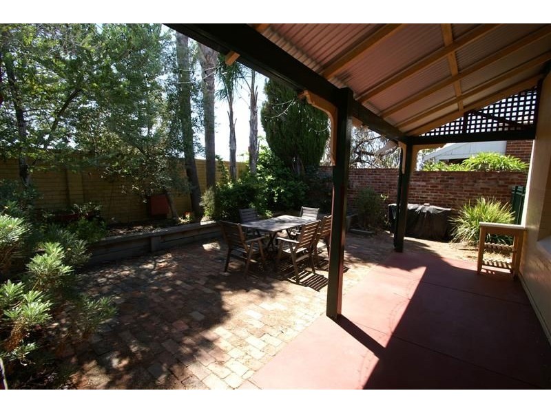 71 Kitchener Avenue, Victoria Park WA 6100