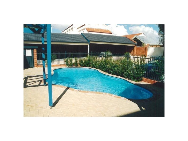 6/8 King George St, Victoria Park WA 6100