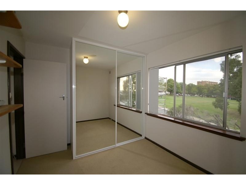 17/59 King George St, Victoria Park WA 6100