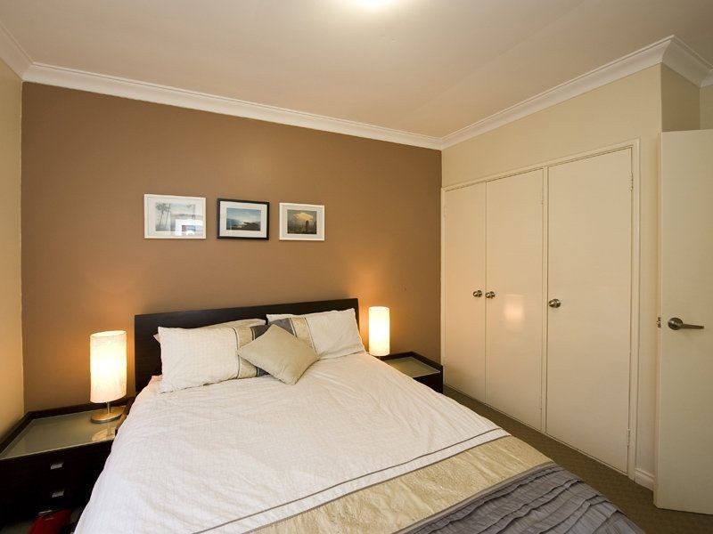 44 Second Ave, Victoria Park WA 6100