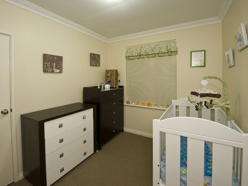 44 Second Ave, Victoria Park WA 6100