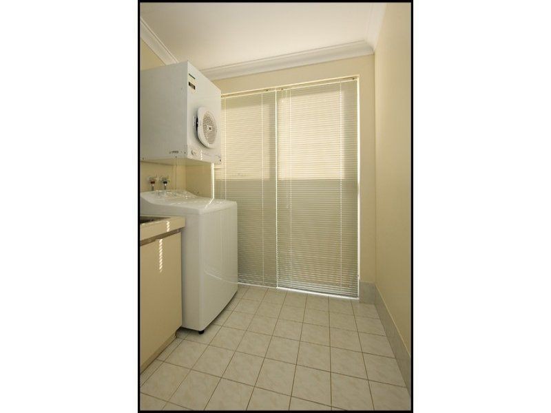 44 Second Ave, Victoria Park WA 6100