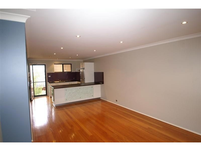 9/8 King Goorge St, Victoria Park WA 6100