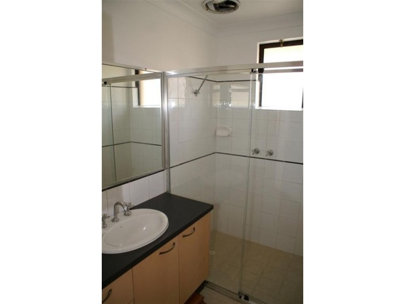 3 Eileen St, Bassendean WA 6054