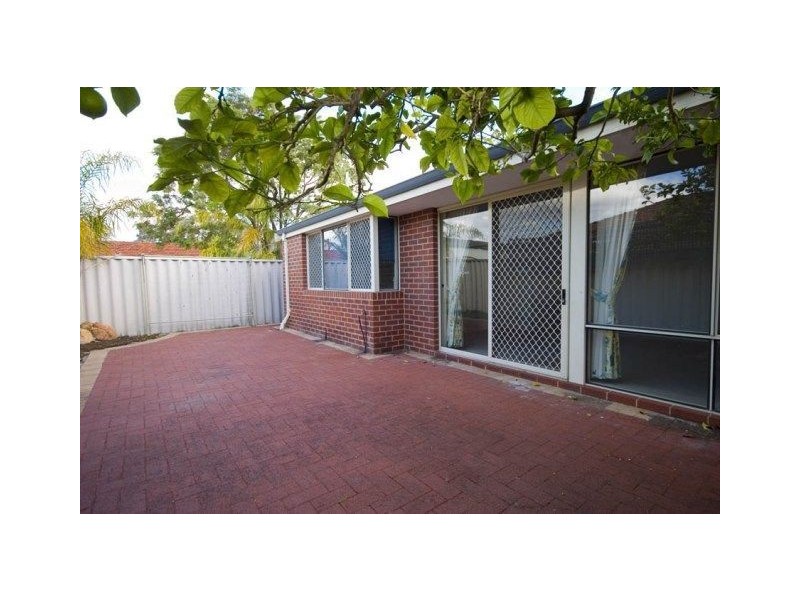 35 Menzies St, Rivervale WA 6103