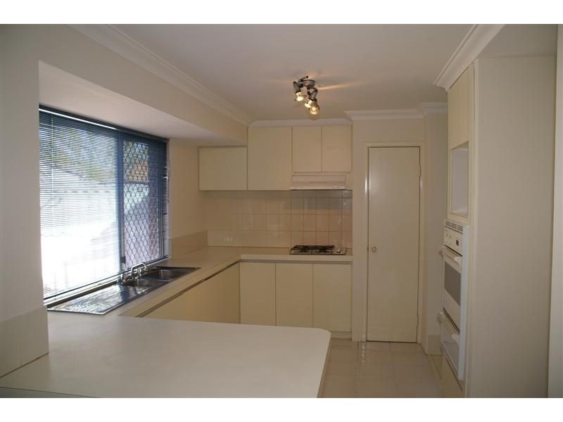 35 Menzies St, Rivervale WA 6103