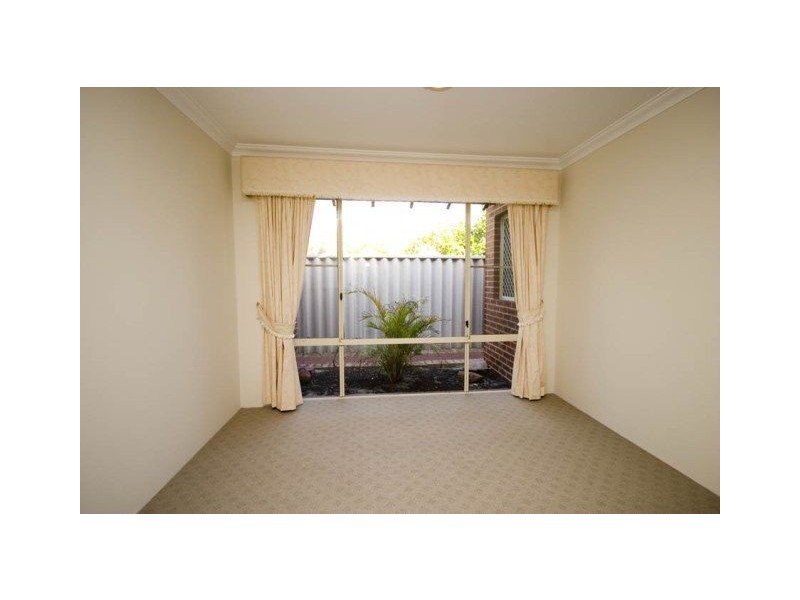 35 Menzies St, Rivervale WA 6103