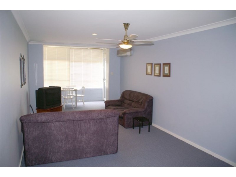 92/8 Hampton St, Burswood WA 6100